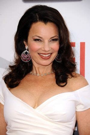 Fran Drescher’s Measurements: Bra Size, Height, Weight and More